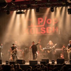 Stefan Knittler singt Welthits op Kölsch