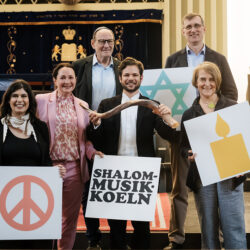 „Zuhören“ bei SHALOM-MUSIK.KOELN